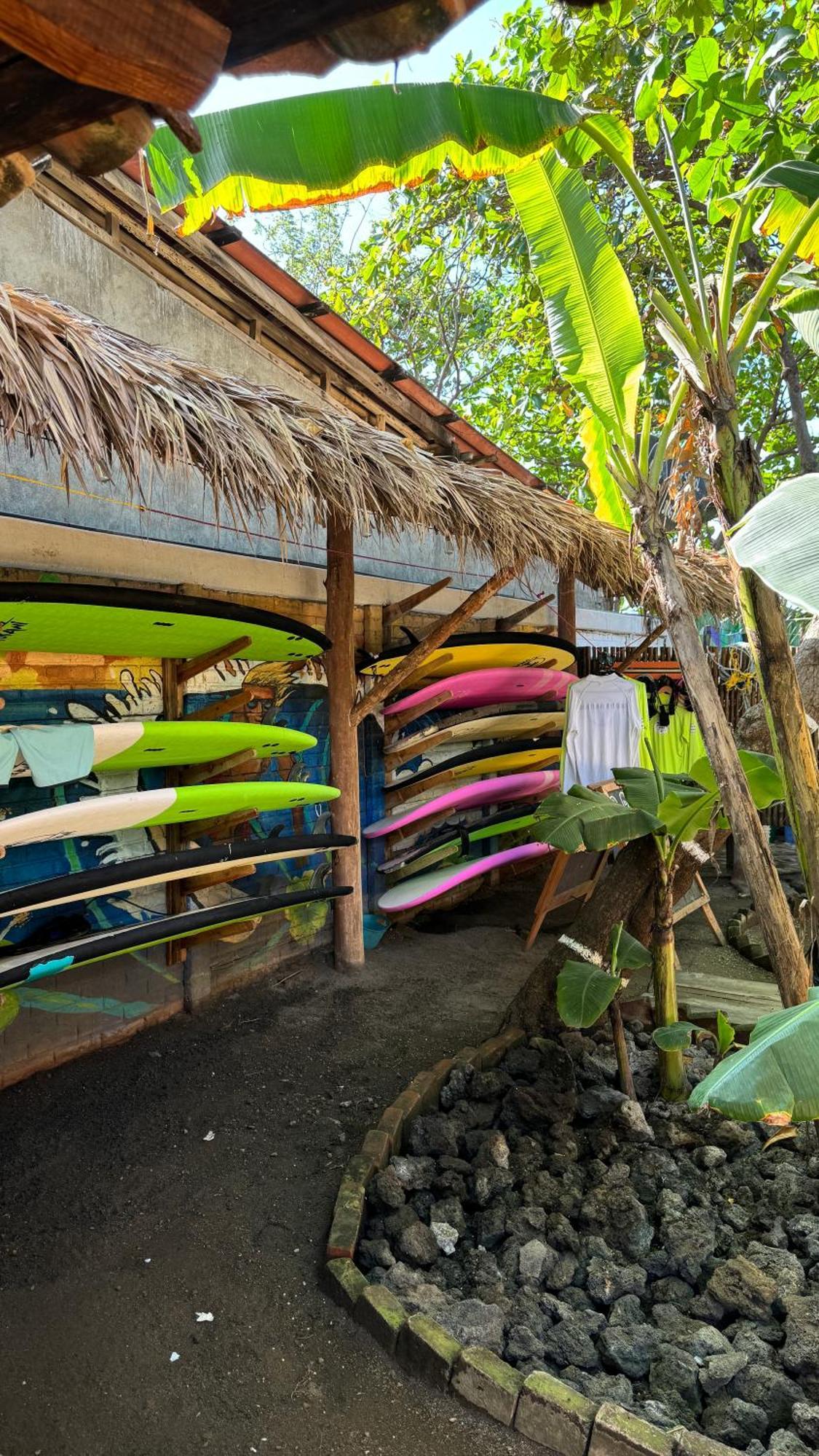 Mano A Mano Eco Hostal Las Penitas Exterior photo