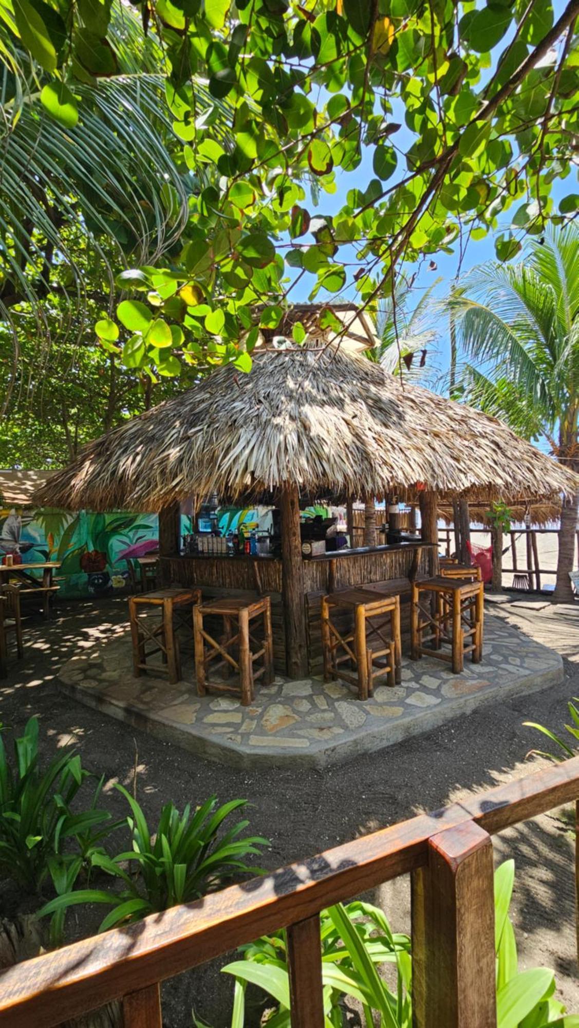 Mano A Mano Eco Hostal Las Penitas Exterior photo