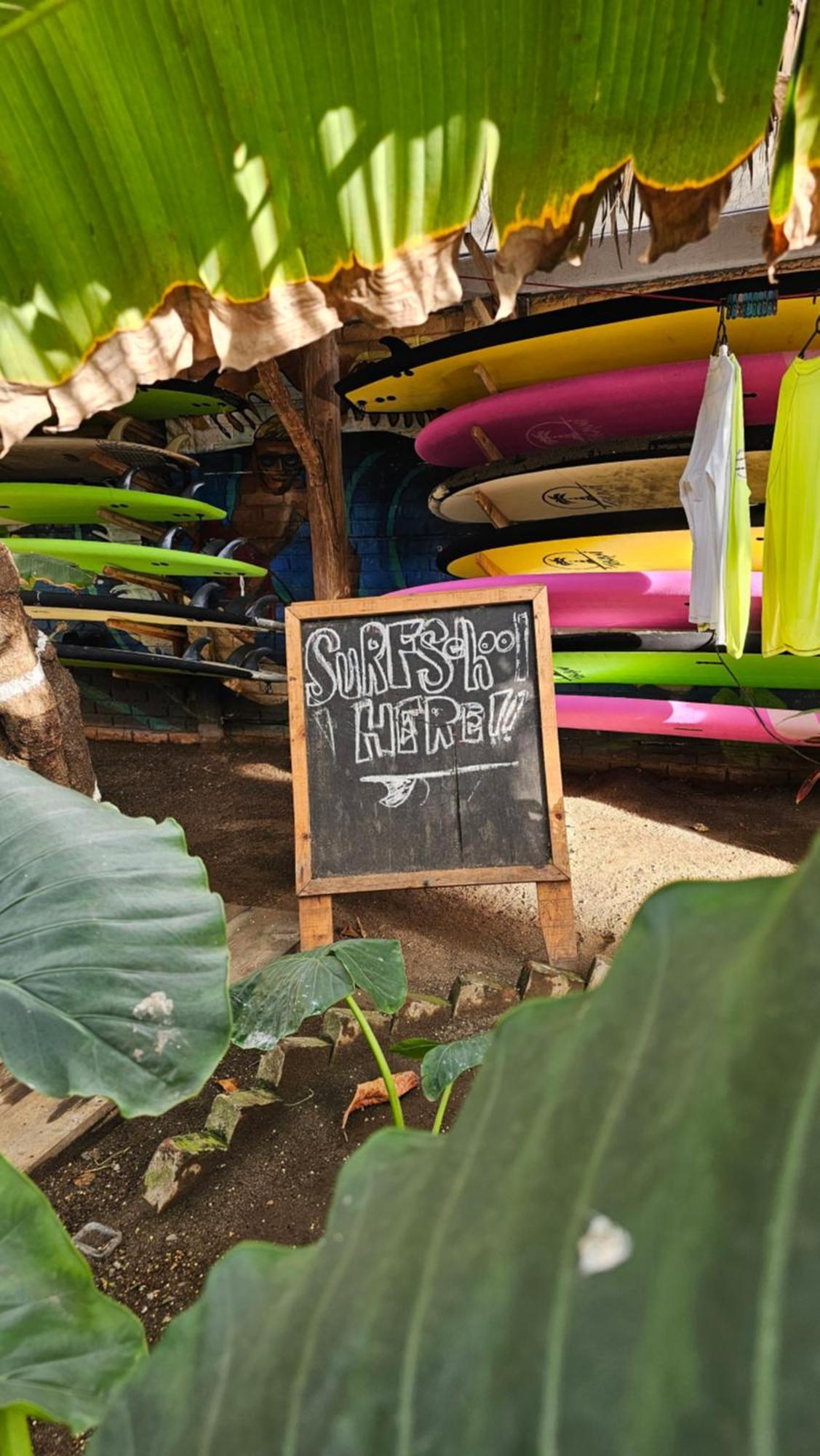 Mano A Mano Eco Hostal Las Penitas Exterior photo