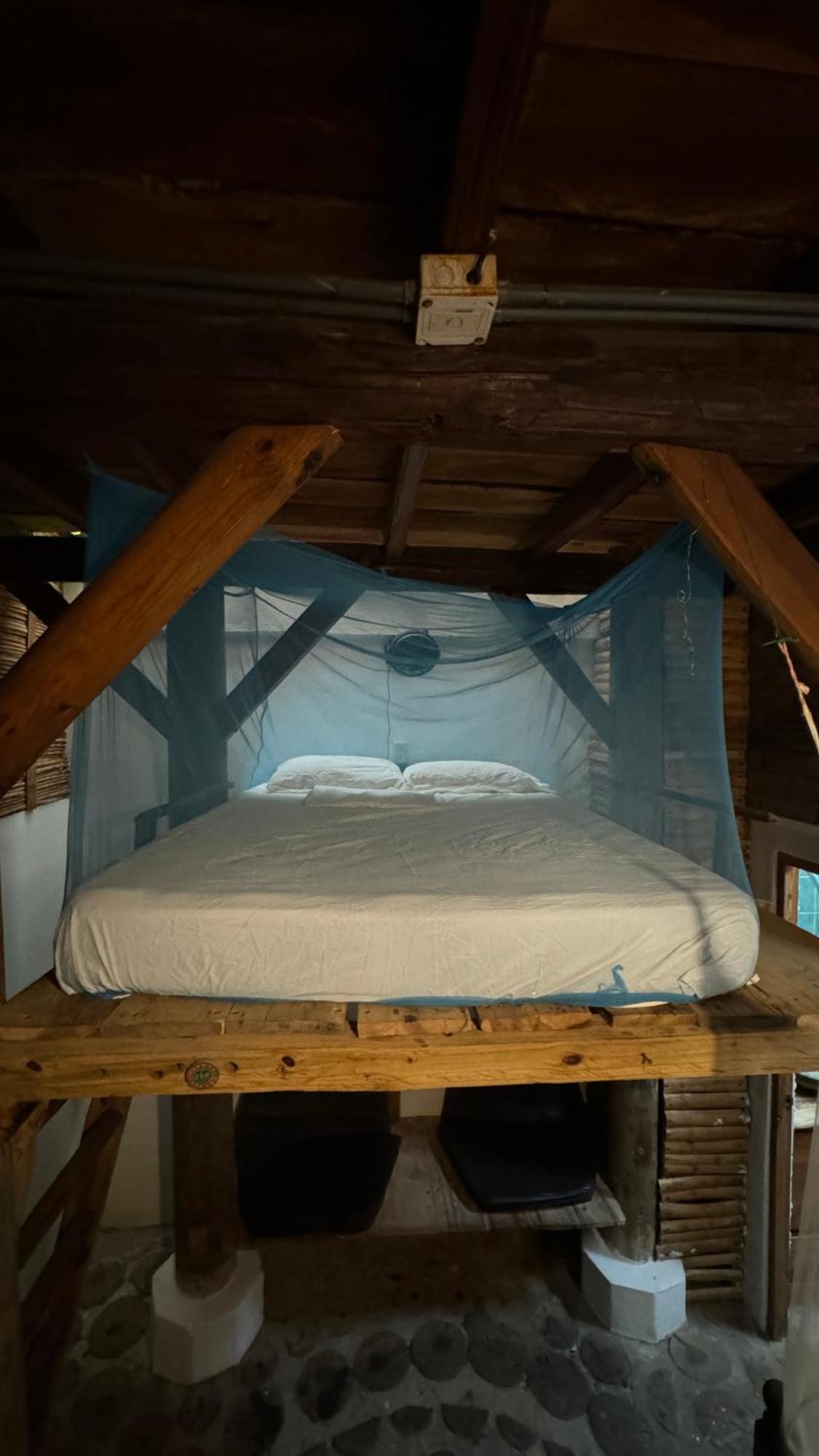 Mano A Mano Eco Hostal Las Penitas Exterior photo